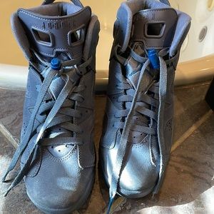 Big Boys size 7 Jordan 6 Retro Good shape in smoke-free home